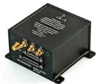 Autopilot navigation unit with antenna connectors